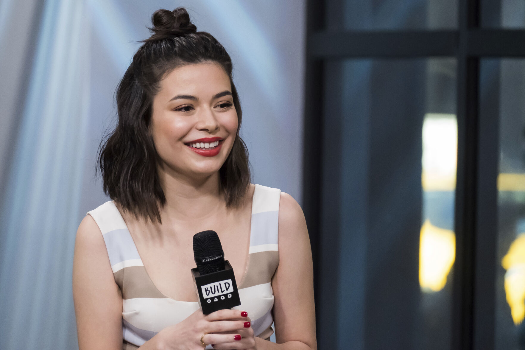 Miranda Cosgrove